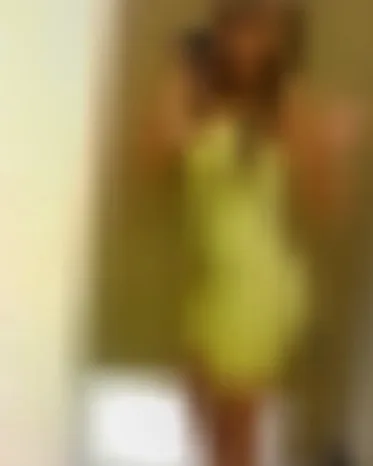 Elena, 31 Jahre — reife frauen in Homburg