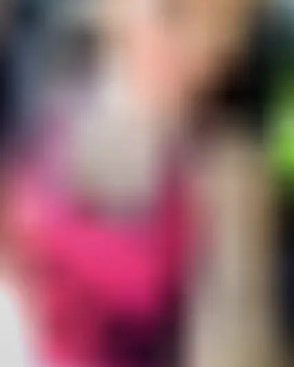 Livia, 24 Jahre — reife frauen in Freiberg