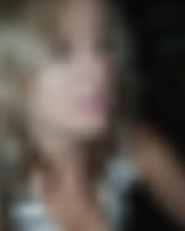 Sophie, 22 Jahre — reife frauen in Schorndorf