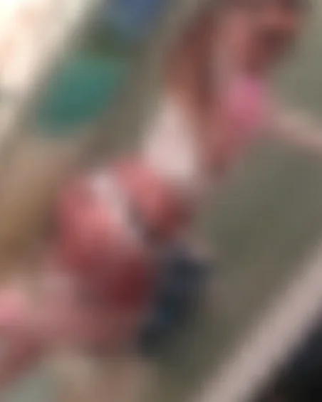 Laura, 25 Jahre — reife frauen in Köln