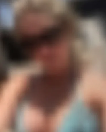Claudia, 27 Jahre — reife frauen in Elmshorn