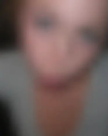 Nika, 21 Jahre — reife frauen in Pinneberg