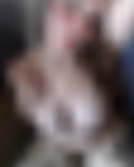 Nina, 27 Jahre — reife frauen in Wilhelmstadt