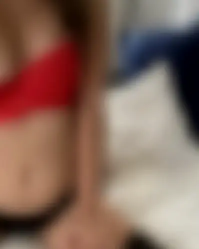 Lina, 25 Jahre — reife frauen in Dessau